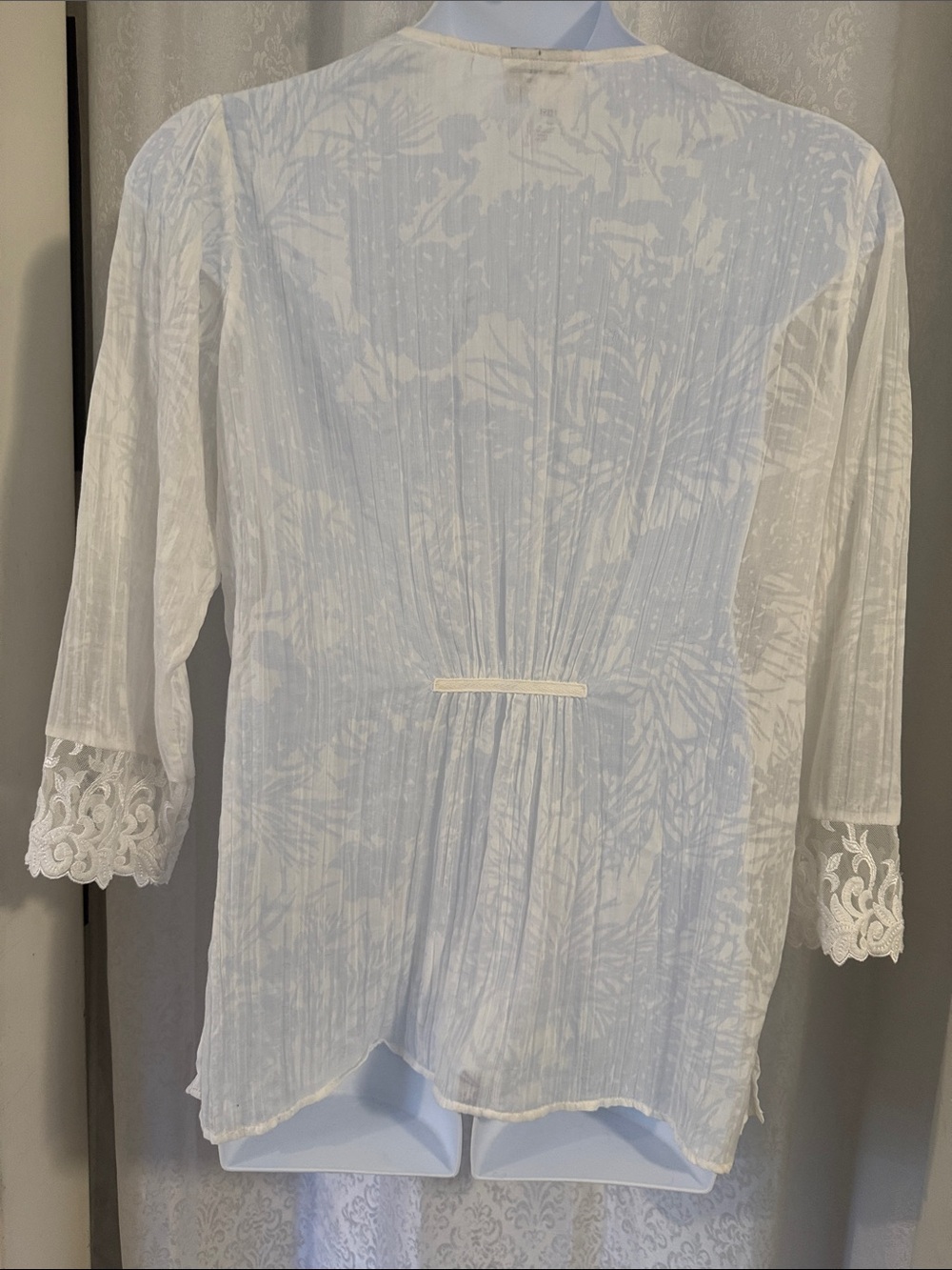COLDWATER CREEK White Lace Yoke Front Tunic top Sz: XL - Picture 2 of 8